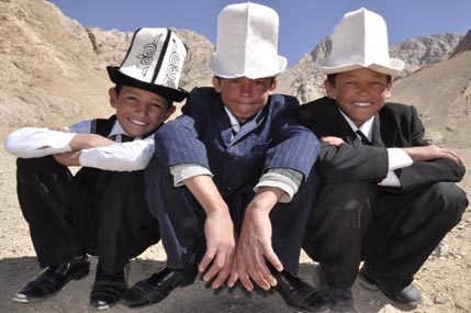 Kyrgyz schoolboys