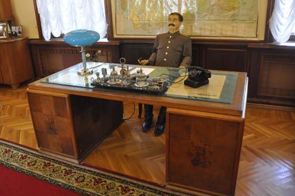 Stalin mannequin